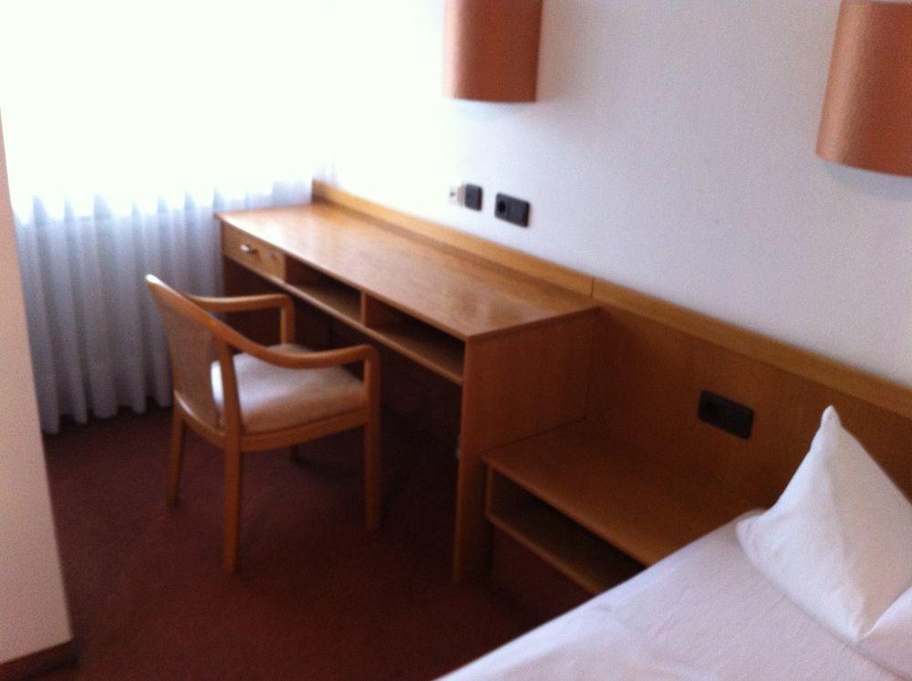 Hotel Bacchusstube Garni Goldbach  Экстерьер фото